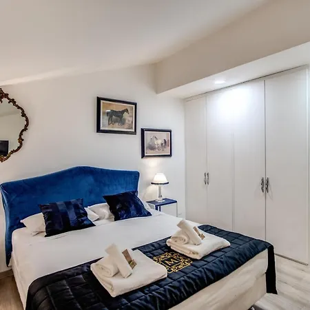 Trevi Miracle Suite Roma Exterior foto