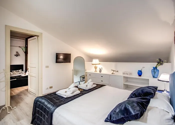 Trevi Miracle Suite