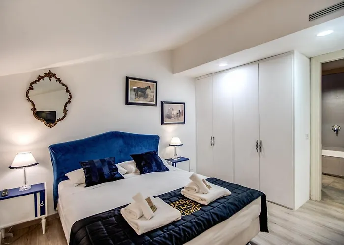 Trevi Miracle Suite